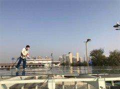 细微之处见真章——经发保洁无缝隙“深度”保洁提升站前广场颜值