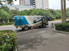 环卫日常作业精细化，助推夏季道路环境再提升